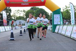 BIB: 
                            <button type="button" onclick="openModal(3656785)" class="btn btn-primary btn-sm float-right btn-popup" data-toggle="modal" data-target=".modal-high-quality">
                        <i class="fas fa-shopping-cart"></i> Add to Cart
                    </button>
                                            <button type="button" onclick="isThisMe(3656785, true)" class="btn btn-success btn-sm float-right btn-popup btn-isme hidden" data-toggle="tooltip" data-placement="bottom" title="นี่คือรูปของคุณใช่ไหม คลิกที่นี่เพื่อเอาเข้าอัลบั้ม">
                        <i class="fas fa-plus"></i> Add to album
                    </button>
                    <button type="button" onclick="isThisMe(3656785, false)" class="btn btn-warning btn-sm float-right btn-popup btn-isnotme hidden">
                        <i class="fas fa-ban"></i> Remove from album
                    </button>